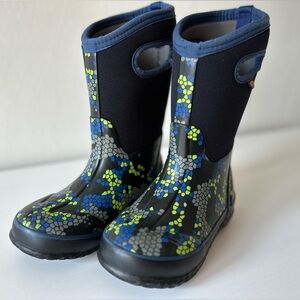 ❄️ BOGS Little Kids Classic Axel Waterproof Snow Boot  ❄️